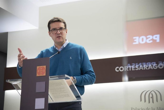 El diputado portavoz de Hacienda del Grupo Socialista en las Cortes de Aragón, Óscar Galeano.