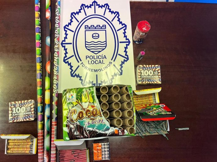 La Policía Local de Torremolinos levanta 18 actas por el uso de artículos de pirotecnia.