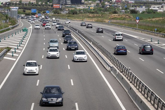 Archivo - Comienza la tercera fase de la Operación de Tráfico de Navidad 2022-2023.