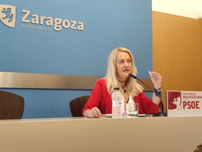 Archivo - La concejal del grupo municipal del PSOE en el Ayuntamiento de Zaragoza, Ros Cihuelo