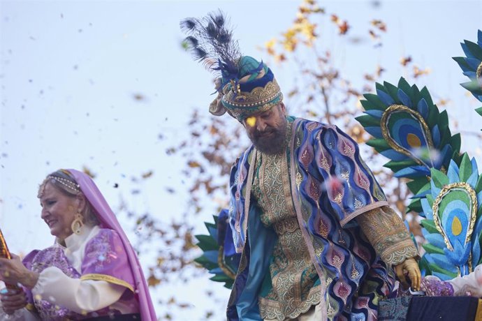 Detalle del Gran Visir durante la cabalgata de SSMM Los Reyes Magos, a 5 de enero de 2023 en Sevilla (Andalucía, España).