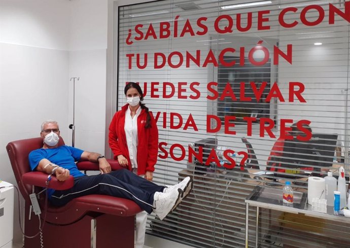 Archivo - La campaña de donación de sangre del ICHH continúa la próxima semana en cinco islas