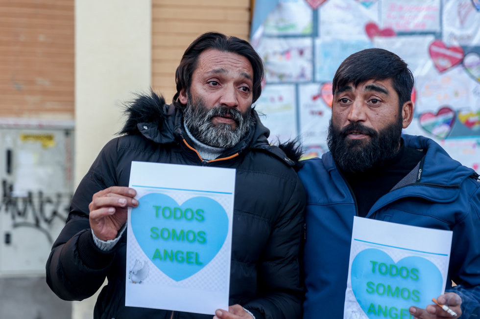 Los padres de los niños desaparecidos durante una manifestación con el objeto de reivindicar un trato digno a la familia de los dos menores de Carabanchel desaparecidos el pasado noviembre, frente al metro Ciudad de Vallecas, a 9 de enero de 2023