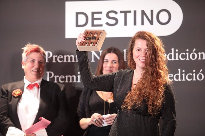 La periodista i docent Gemma Ventura Farré recull el 55 Premi Josep Pla amb la seva novella de debut 'La llei de l'hivern'