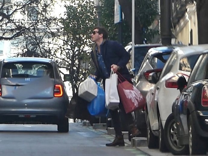 ÍÑIGO ONIEVA DISFRUTA DE UN DÍA DE REYES CON SU FAMILIA