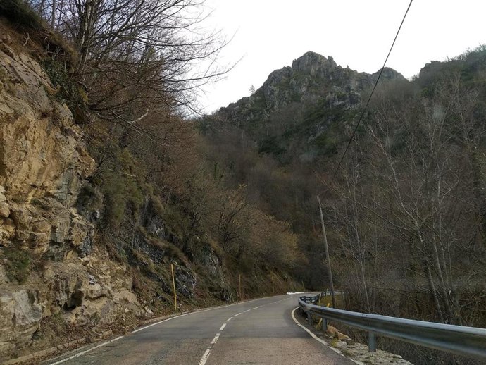 Archivo - Imagen de archivo del Puerto de Tarna