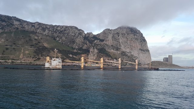 El buque OS35 se hundió frente al Peñón de Gibraltar el pasado mes de agosto de 2022