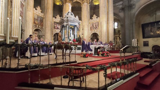 Misa funeral en la Catedral de Málaga por Benedicto XVI