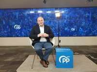 El PP dice que cada vez más catalanes ven en Feijóo un gobernante  "sensible al hecho diferencial catalán"