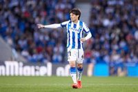 Real Sociedad y Betis cumplen por la Champions en Almería y Vallecas