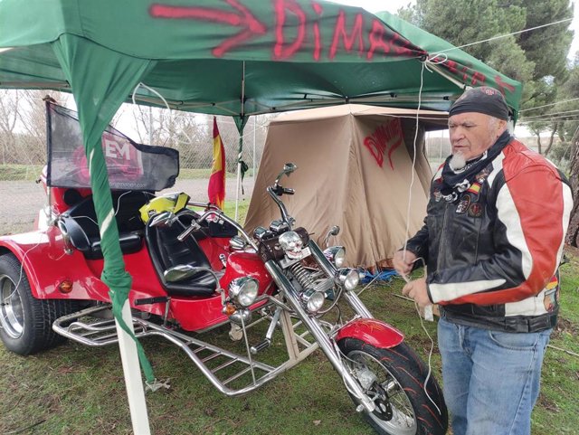 El primer pingüino de la edición de 2023 de la concentración motera ya duerme en la antigua Hípica Militar de Valladolid