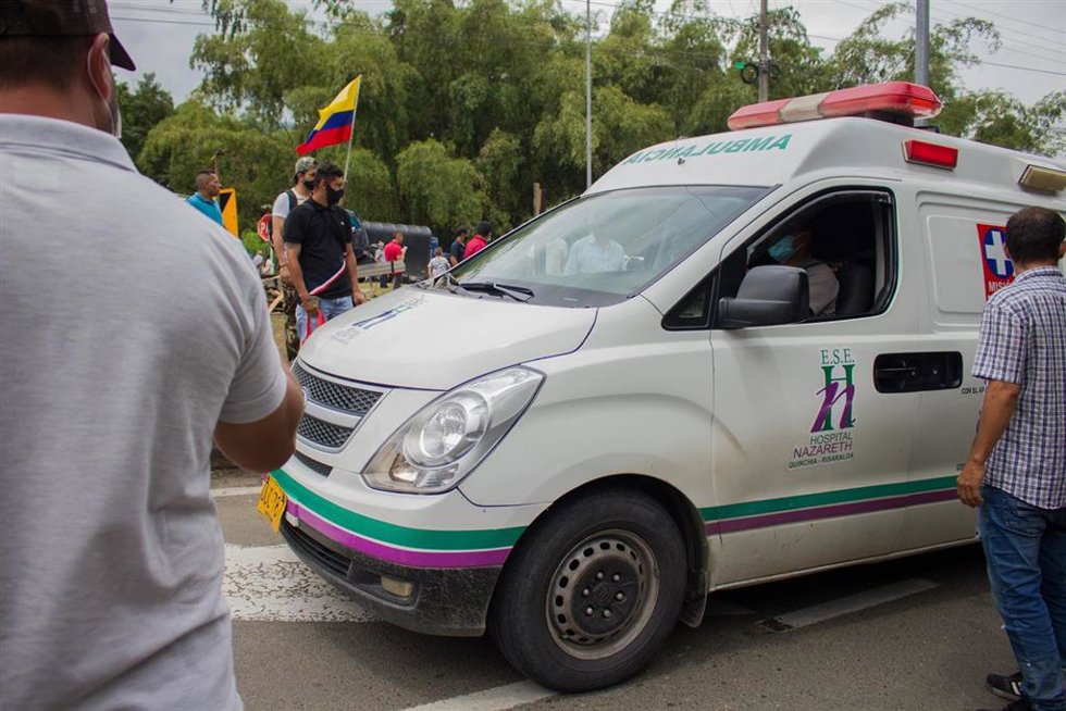 Archivo - Ambulancia en Colombia