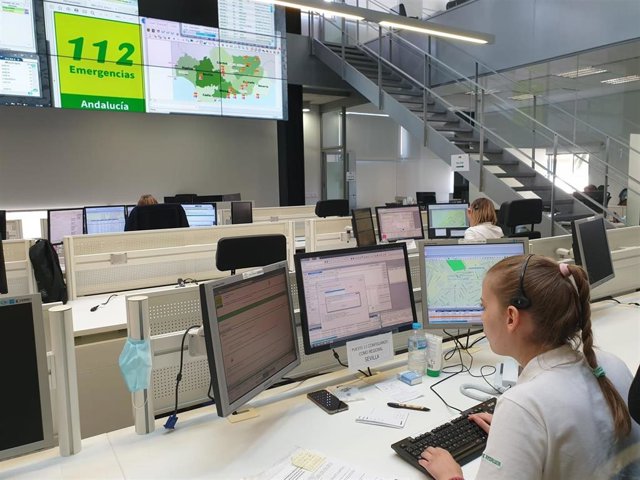 Imagen de una sala de coordinación de Emergencias 112.