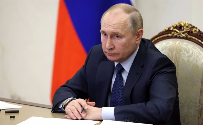 Archivo - HANDOUT - 07 December 2022, Russia, Moscow: Russian President Vladimir Putin holds the annual meeting of the Presidential Council for Civil Society and Human Rights, via video conference, in Moscow. Photo: -/Kremlin /dpa - ATTENTION: editorial