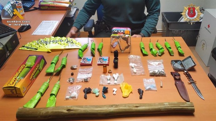 La Guardia Civil tramita 24 denuncias por tenencia de drogas o armas en una macro redada en una discoteca de Alfaro