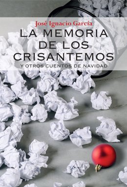 Portada del libro 'La memoria de los crisantemos y otros cuentos de Navidad'
