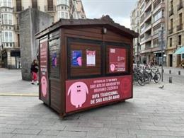 La Plaza General Loma acoge un 'stand' donde poder adquirir las papeletas a un precio de 0,60 euros