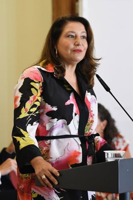 Archivo - La consejera de Agricultura, Pesca, Agua y Desarrollo Rural, Carmen Crespo.