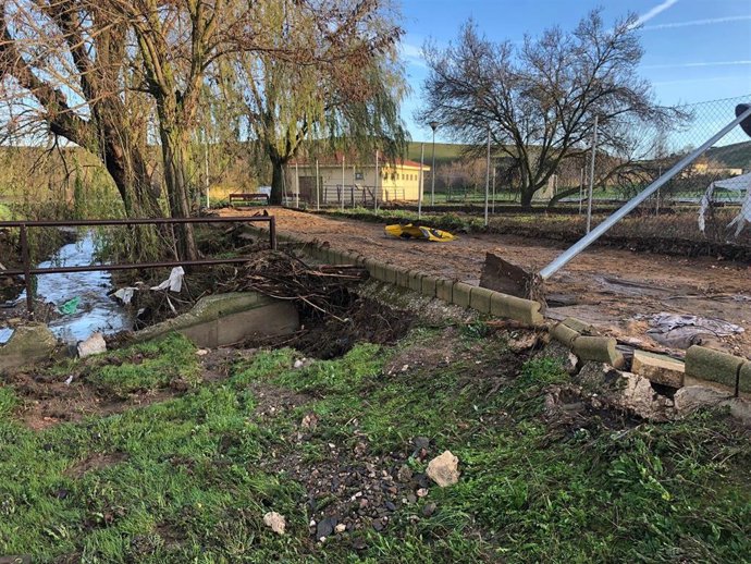 Daños por la inundación en Miranda de Azán (Salamanca)