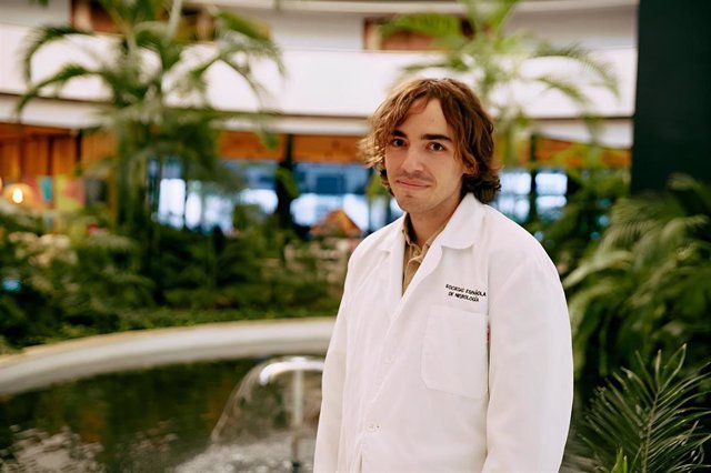El neurólogo murciano Adrián Valls