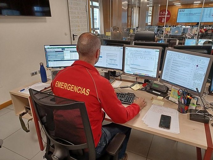 Imagen de archivo de un operador del servicio 112