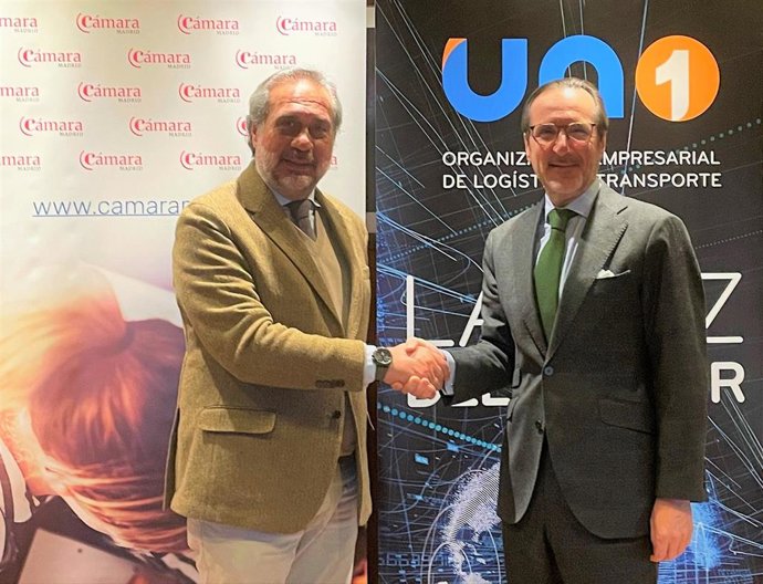 El presidente de UNO Logística, Francisco Aranda, y el presidente de la Cámara de Comercio de Madrid, Ángel Asensio