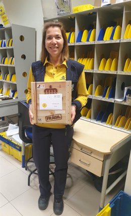 En la imagen María Teresa Sarrión, cartera rural de Enguera que ha encabezado el número de operaciones a lo largo de 2022 en la provincia.