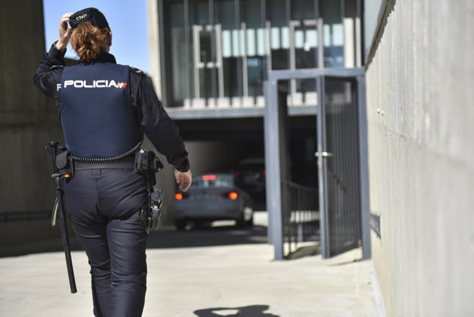 Agente de la Policía Nacional