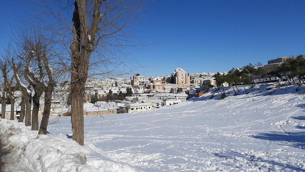 Archivo - Imagen de Chinchón cubierta de nieve durante la borrasca de Filomena