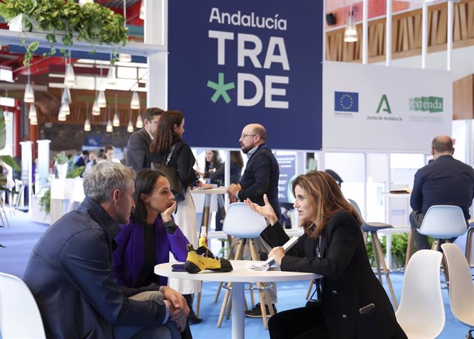 Málaga (España) 16/11/2022 La Consejera De Economía, Hacienda Y Fondos Europeos, Carolina España, Inaugura Extenda Global 2022 Junto A Los Presidentes De La Confederación De Empresarios De Andalucía, Javier González De Lara, Y El Consejo Andaluz De Cámar