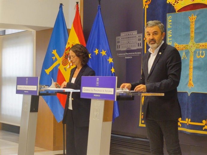 Archivo - Rueda de prensa de Melania Álvarez y Alejandro Calvo, en una imagen de archivo