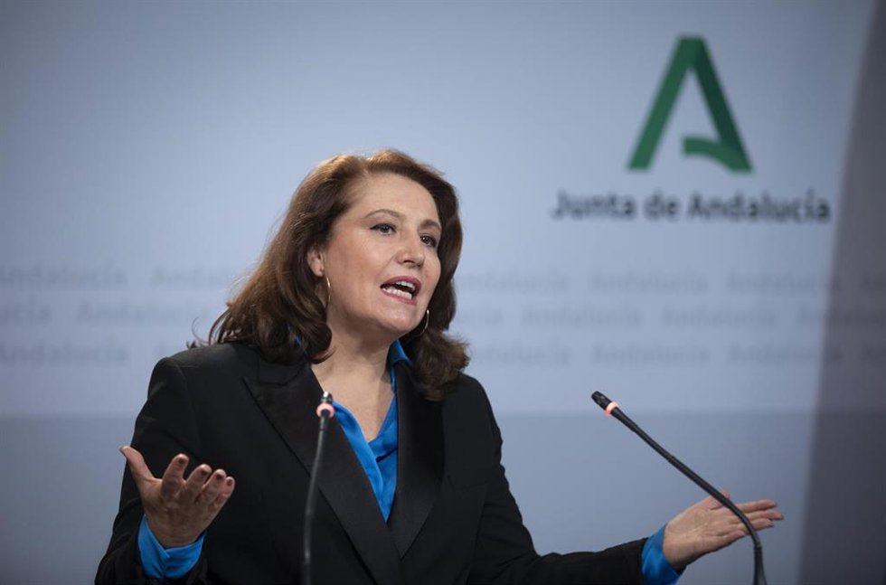 La consejera de Agricultura, Carmen Crespo, este martes en la rueda de prensa del Consejo de Gobierno. 