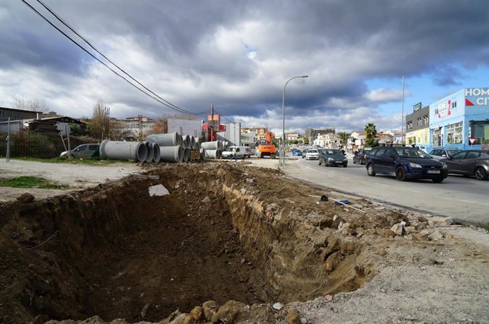 Obras en avenida de España de Coín