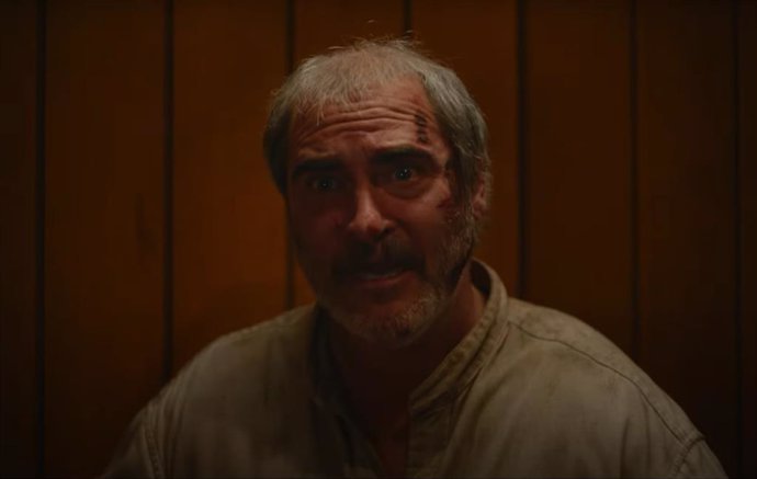 Joaquin Phoenix, atrapado en una pesadilla en el tráiler de Beau is Afraid