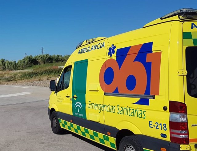 Archivo - Ambulancia perteneciente a La Empresa Pública de Emergencias Sanitarias 061.