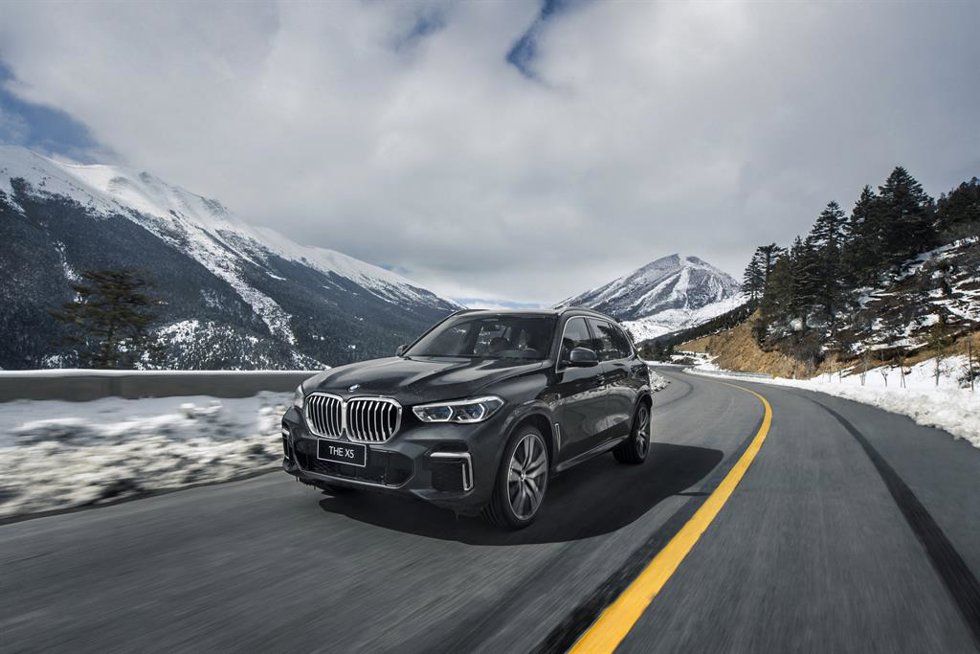 Archivo - BMW X5