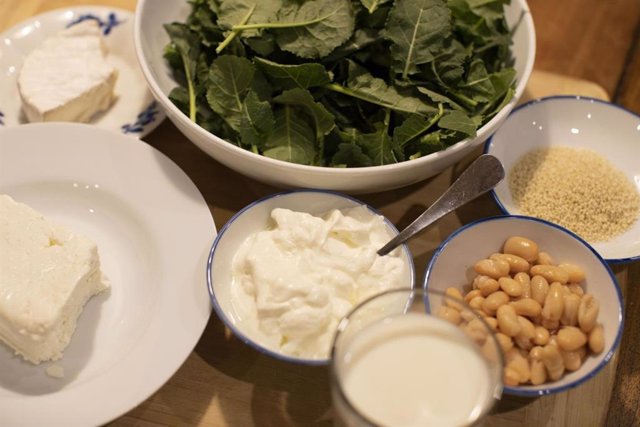 Archivo - Alimentos ricos en calcio