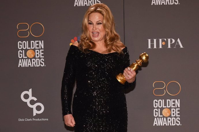 US actress Jennifer Coolidge poses with the award for Best Supporting Actress - Television Limited Series/Motion Picture for "The White Lotus"