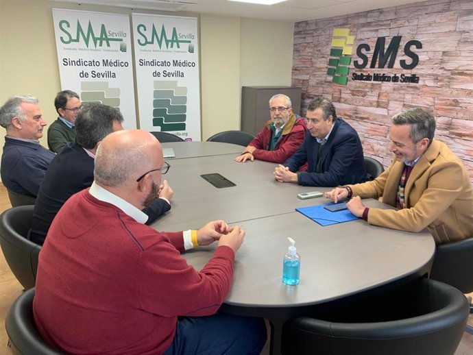 Reunión del PSOE provincial con la directiva del SMS.