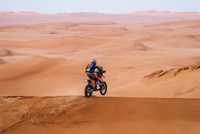 47 BENAVIDES Kevin (arg), Red Bull KTM Factory Racing, KTM, Moto, FIM W2RC, action during the Stage 9 of the Dakar 2023 between Riyadh and Haradh, on January 10th, 2023 in Haradh, Saudi Arabia - Photo Florent Gooden / DPPI