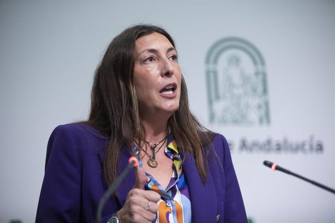 La consejera de Inclusión Social, Juventud, Familias e Igualdad, Loles López, en una fotografía de archivo