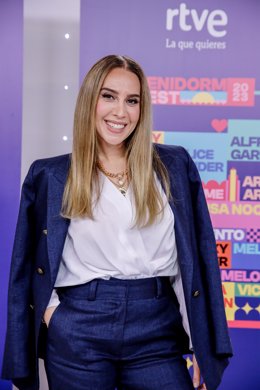 La cantante Mónica Naranjo posa durante la presentación de la segunda edición del Benidorm Fest 2023, en Torrespaña, a 11 de enero de 2023, en Madrid (España). La segunda edición del Benidorm Fest 2023 celebra sus semifinales los días 31 de enero y 2 de