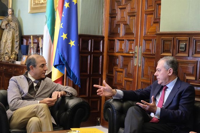 Reunión Rector José Luis Sanz