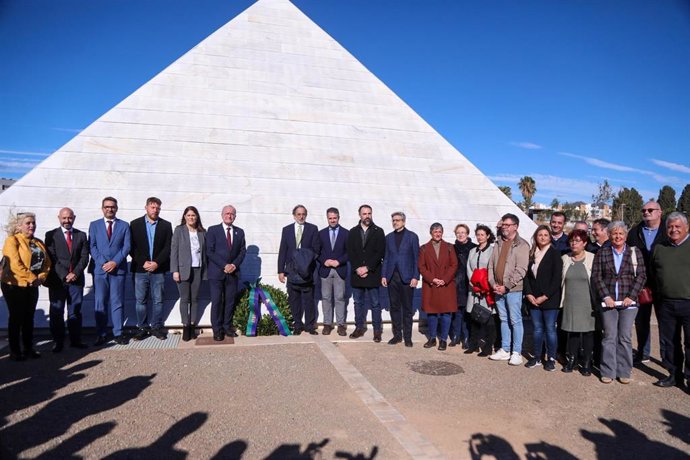 Acto institucional municipal de homenaje a las personas represaliadas durante la Guerra Civil y la dictadura franquista