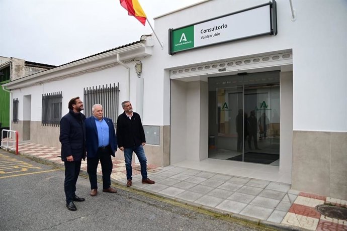 Visita de la Junta a Valderrubio