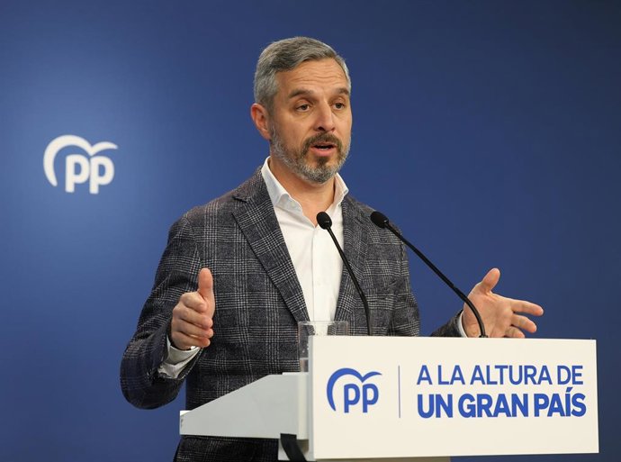El vicesecretario de Economía del Partido Popular, Juan Bravo, ofrece una rueda de prensa, a 2 de enero de 2023, en Madrid (España). Juan Bravo se ha congratulado de los resultados que las encuestas pronostican para su partido de cara al año electoral, 