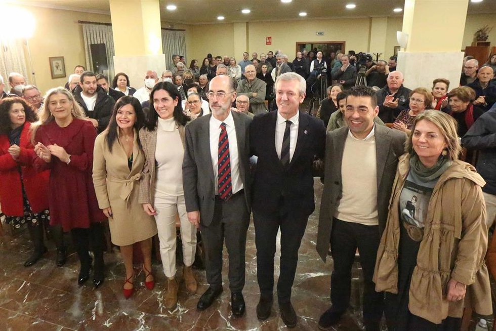 Presentación de Almuiña como candidato de Baiona.