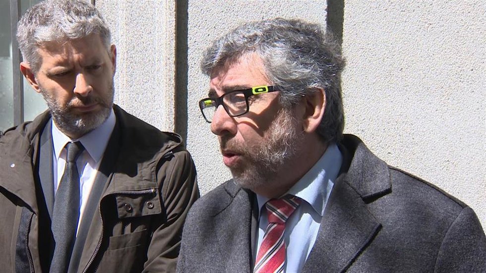 Archivo - Los abogados Andreu Van den Eynde y Jordi Pina.