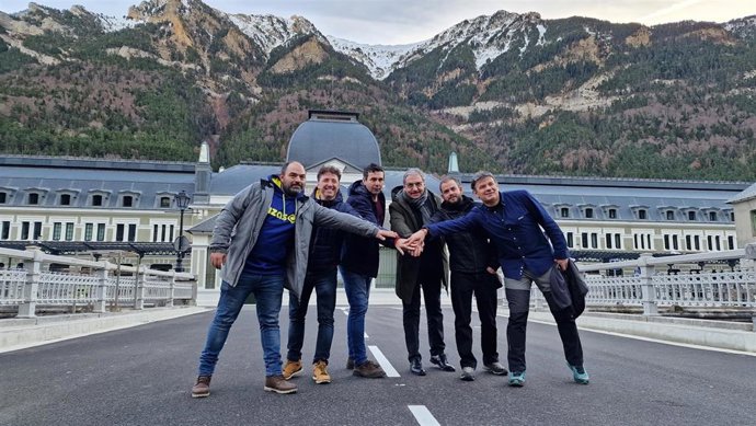 Canfranc acoge la presentación de la candidatura al Mundial de Montaña y Trail Running de 2025.