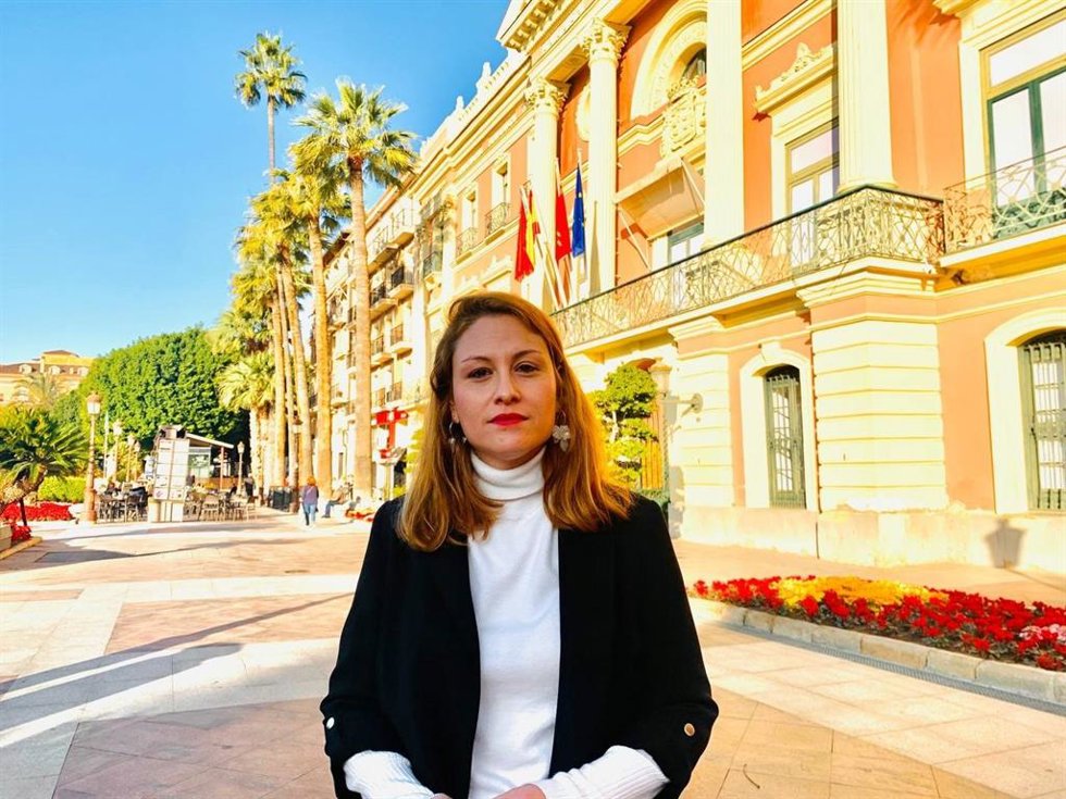 La candidata morada a la Alcaldía, Elvira Medina